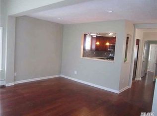 76 Rosebud Ave, Merrick, NY 11566