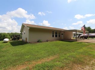 4243 Old Rd, De Soto, MO 63020