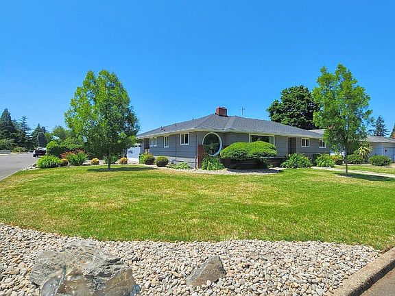 4th image of 4605 Rivercrest Dr N