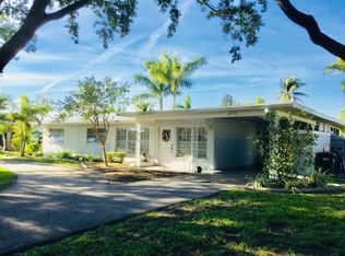 1035 Wyomi Dr, Fort Myers, FL 33919