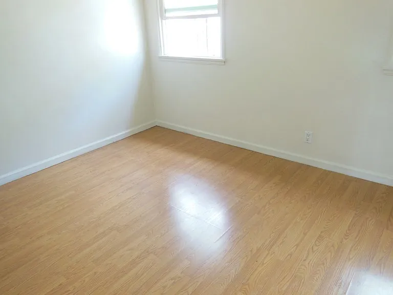 307 N Howard St #B — Photo 9