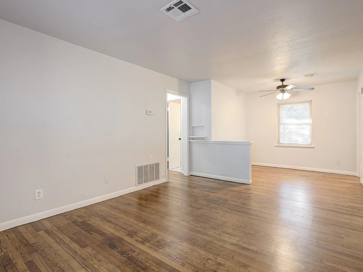 806 Denison Drive - 1 — Photo 4