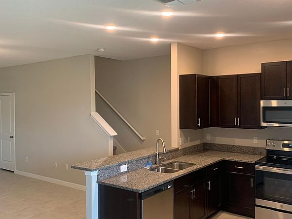 4th image of 15509 Prestwick Rose Pl