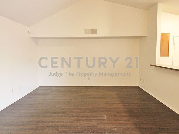 2nd image of 405 Pogue St