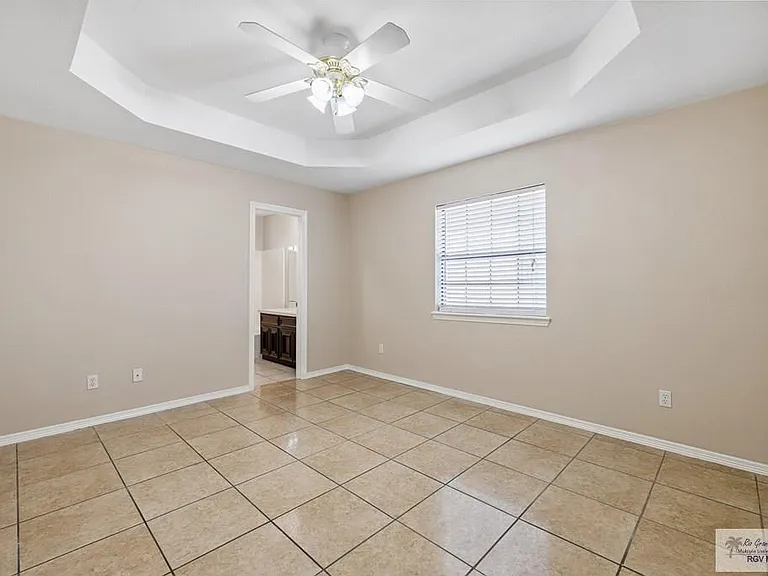 5819 Linares St — Photo 13