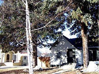 1st image of 2212 Ash St