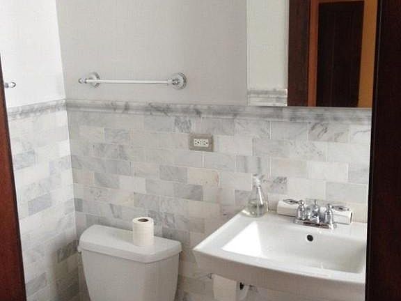 5th image of 2920 W Cullom Ave #327