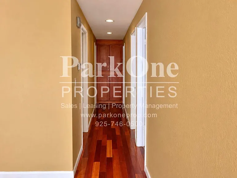1500 Fieldcrest Dr — Photo 9