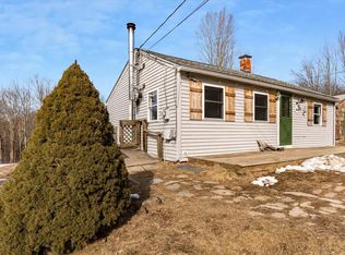 205 Mount Delight Rd, Deerfield, NH 03037