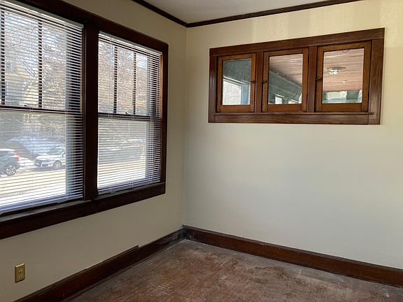 5th image of 3000 James Ave S #3000