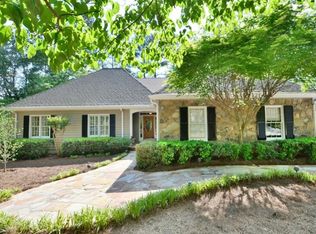8865 Willowbrae Ln, Roswell, GA 30076