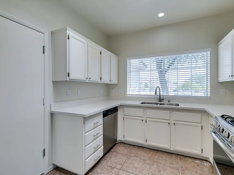7201 Tame Pl — Photo 27