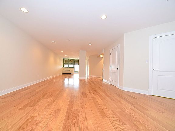 2nd image of 1919 24th Ave APT L406