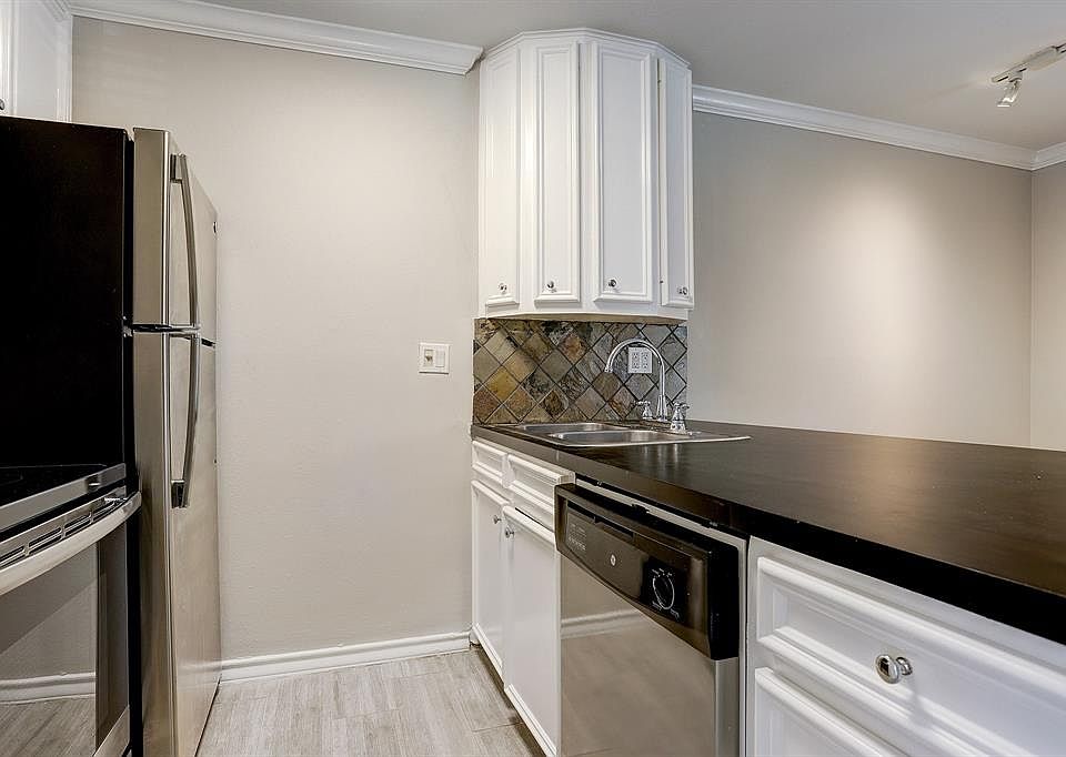 1st image of 2322 Richton St APT 8