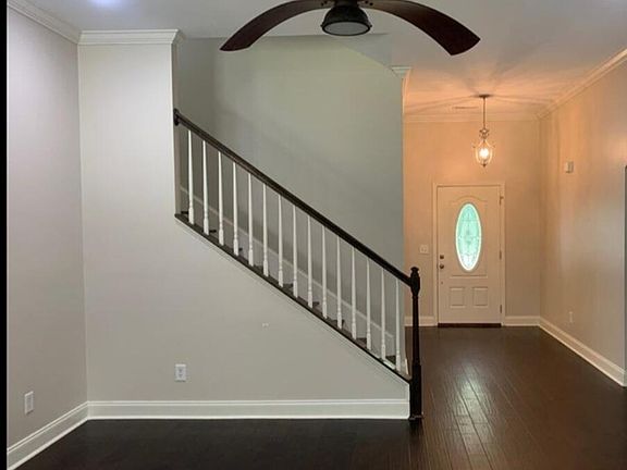 2nd image of 4000 Cox Rd