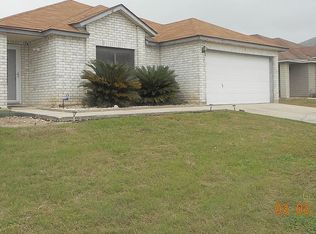 2111 Mossy Creek Dr, San Antonio, TX 78245
