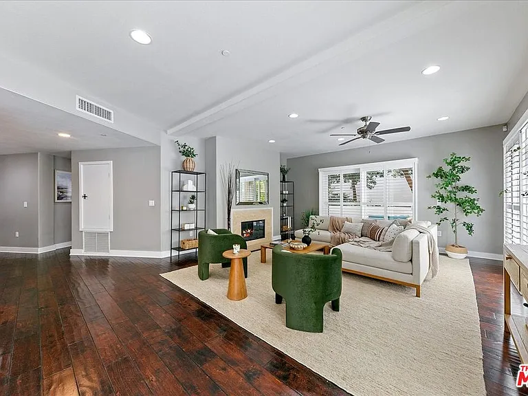 11115 Acama St #107 — Photo 14