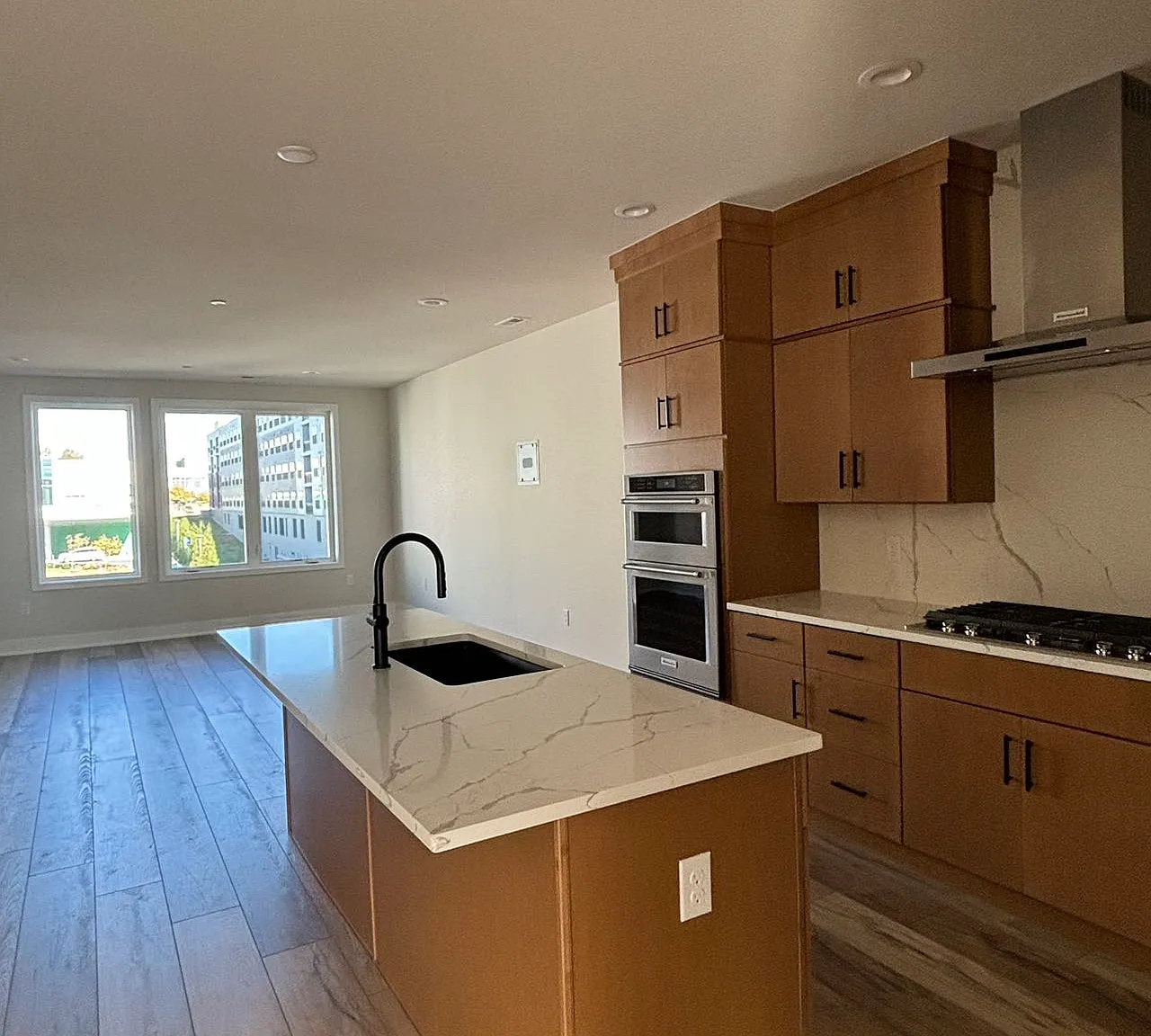 310 Manion Aly — Photo 1