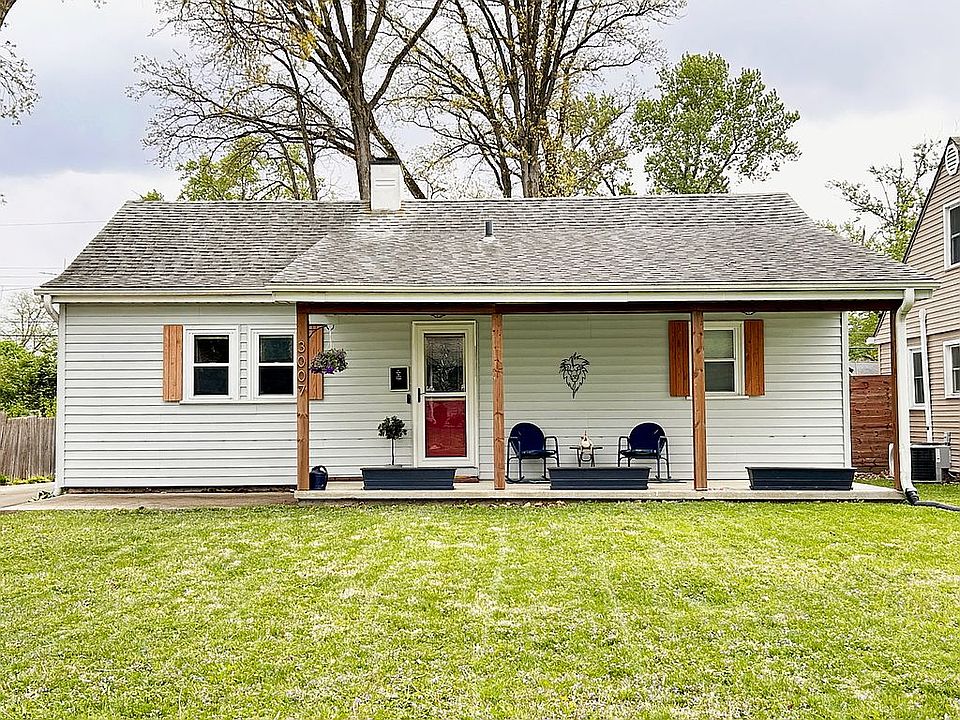 3 Bed / 2 Bath | 1,011 sqft 