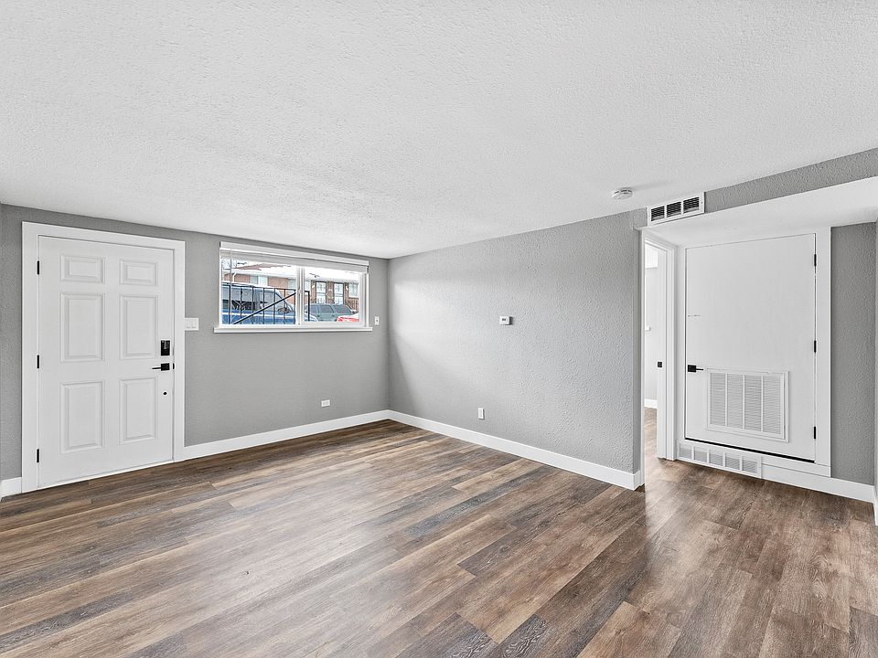 1st image of 1100 Rosemary St APT 4