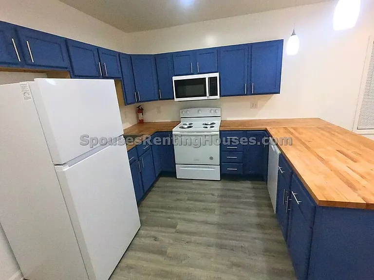 3708 N Kenwood Ave — Photo 3