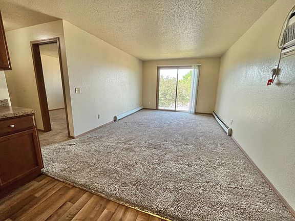 5th image of 401 N Western Ave #2