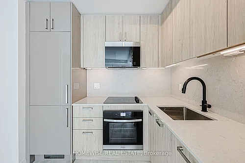 280 Dundas St W Photo 1