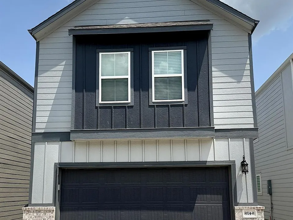 8408 Rising Stream Dr
