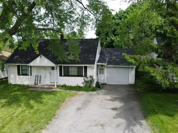 524 Howard Rd, Rochester, NY 14624