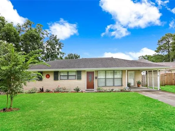 545 Spruce St, Norco, LA 70079