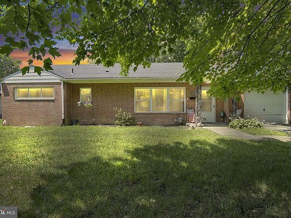 3rd image of 3603 Bonnybrook Rd