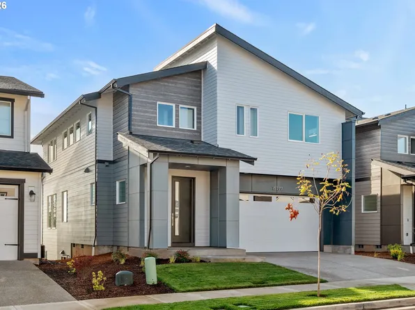 15777 SW Vanderwood Ave, Tigard, OR 97224