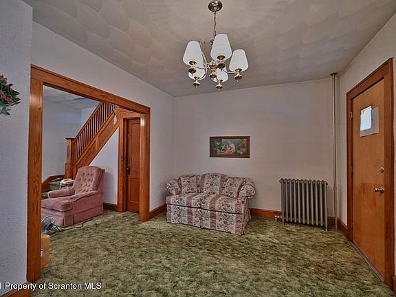 3rd image of 837-839 Jackson St