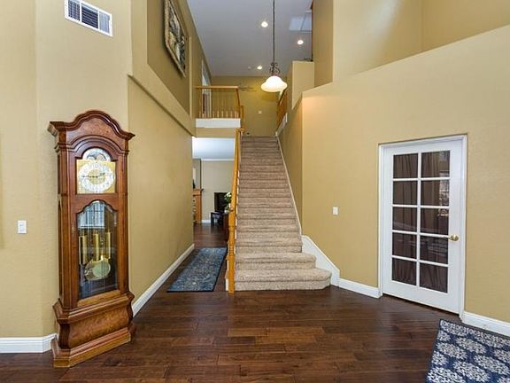 5th image of 27510 Berkshire Hills Pl