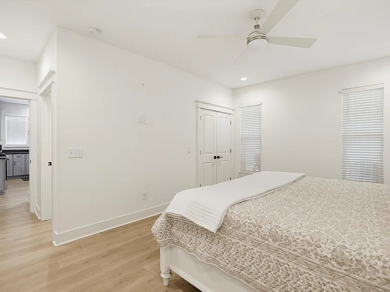 4052 Poets Trl — Photo 21