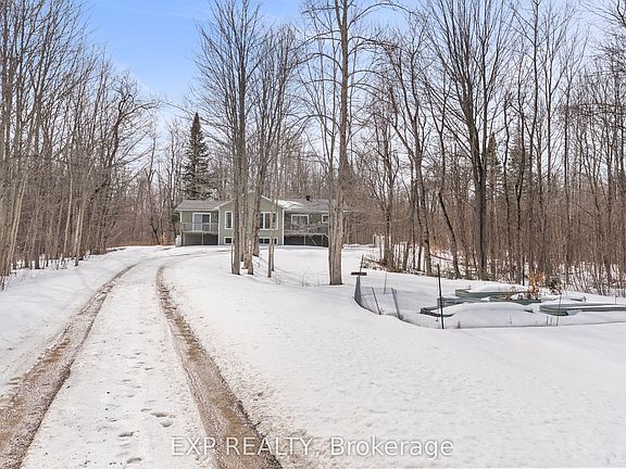 3rd image of 317 Jim Barr Rd