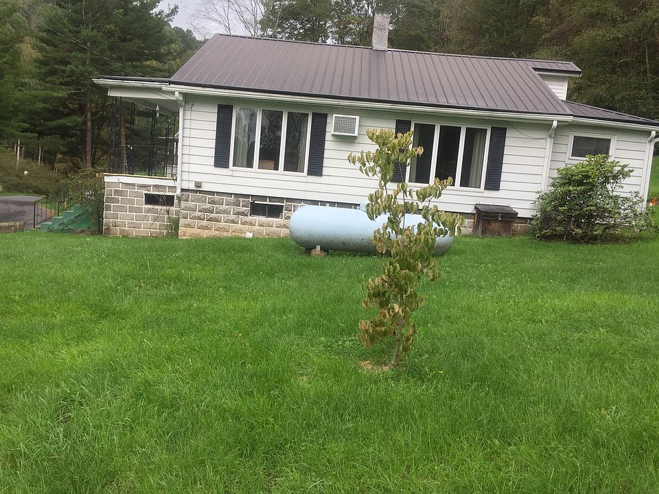 2nd image of 8303 Dry Fork Rd