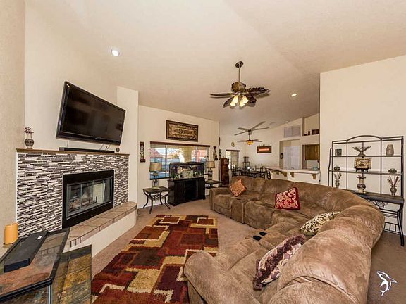 3rd image of 8107 E Lorenzo Ln