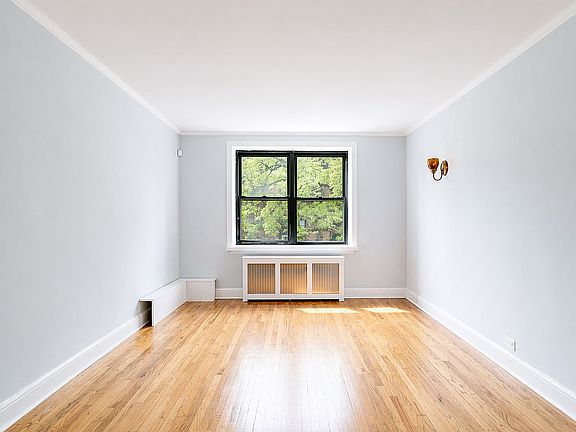 4th image of 2140 78th St #2F