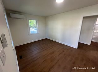 424 Hanover Ave NW, Roanoke, VA 24016