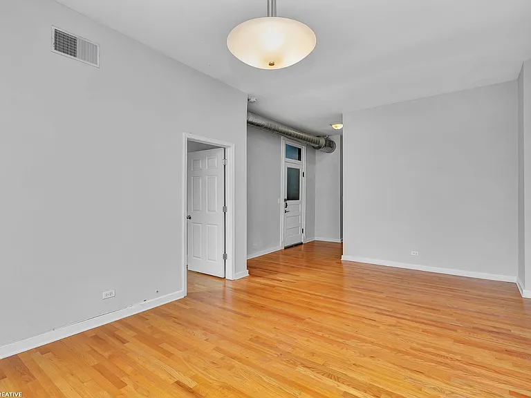 2769 N Lincoln Ave #1 — Photo 5