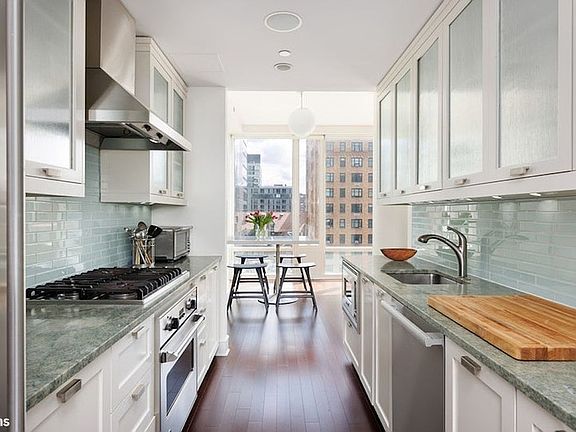 4th image of 245 W 99th St APT 8B