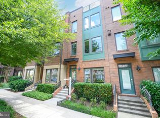 2999 Eskridge Rd, Fairfax, VA 22031