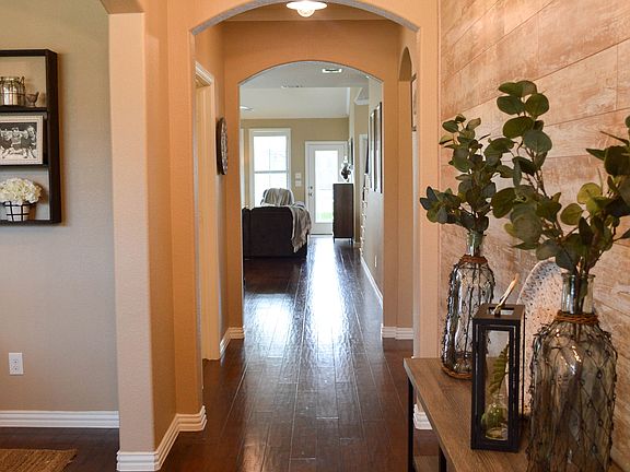 5th image of 119 Pleasant Hill Ln