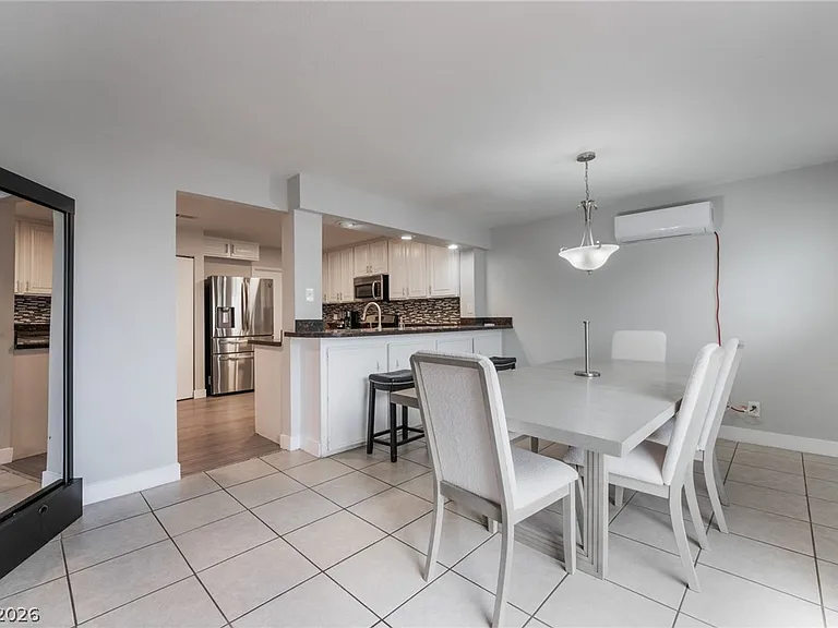 3992 Chinchilla Ave — Photo 15