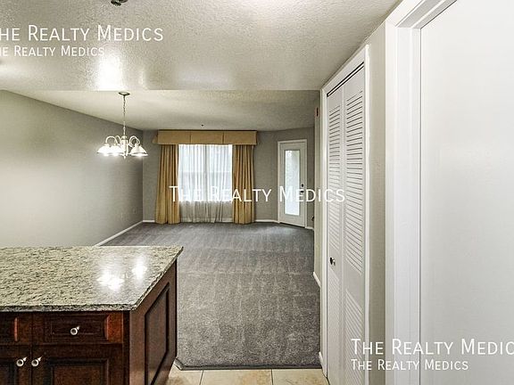 4th image of 6324 Parc Corniche Dr #1105