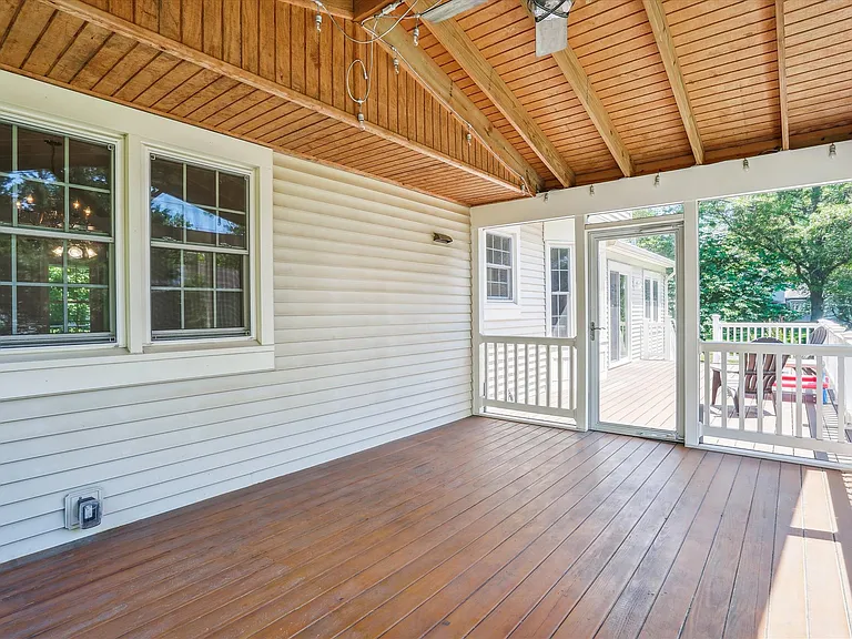 3307 Flintwood Ct — Photo 12