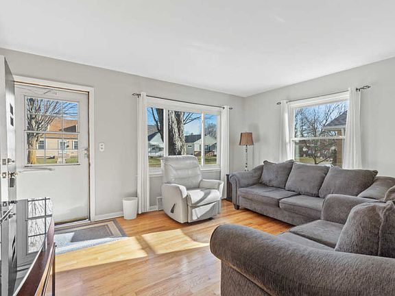 4th image of 3727 N 99th St