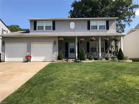 2nd image of 13569 Foxcroft Dr