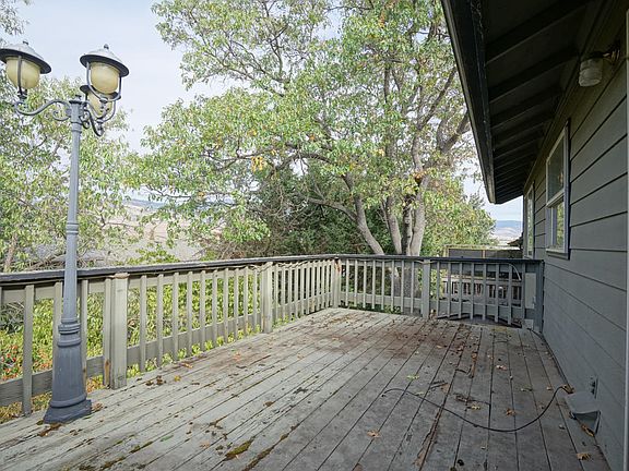 5th image of 269 Grant St